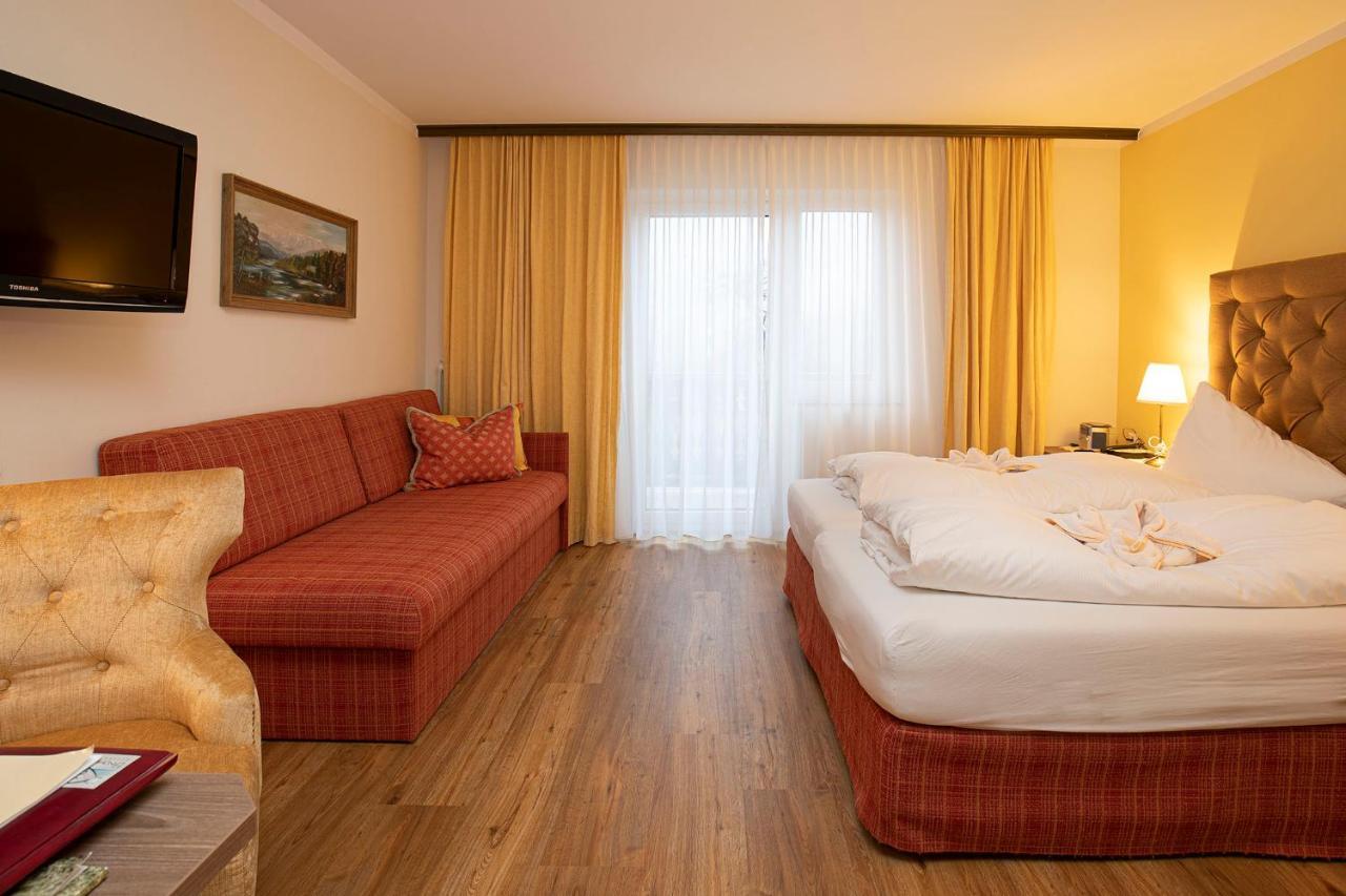 Landhotel Agathawirt باد غويسرن المظهر الخارجي الصورة