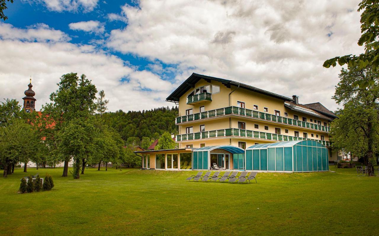 Landhotel Agathawirt باد غويسرن المظهر الخارجي الصورة